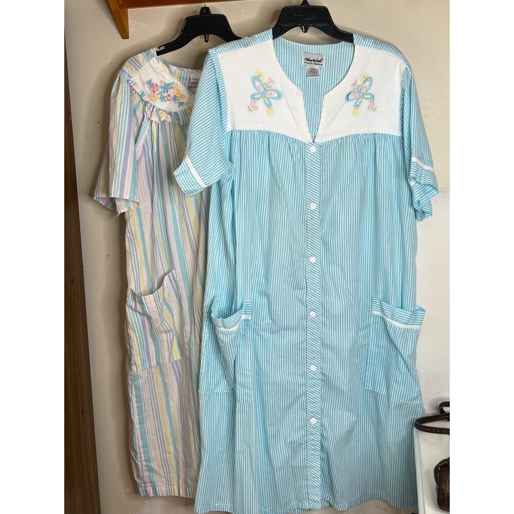 Vintage Butterfly Embroidered Button Down Housedress 2 Piece Set